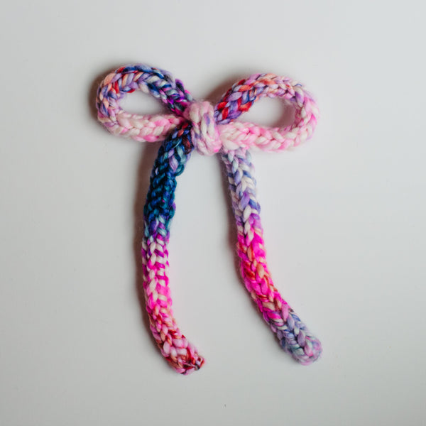 Dreamland | twisted yarn bows