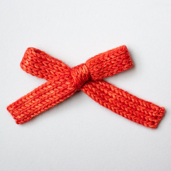 Red Flame | knitted bows