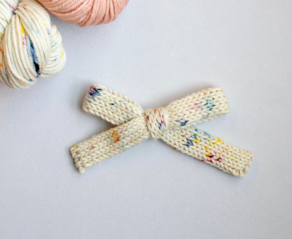 Confetti Cake | Sweater Bows