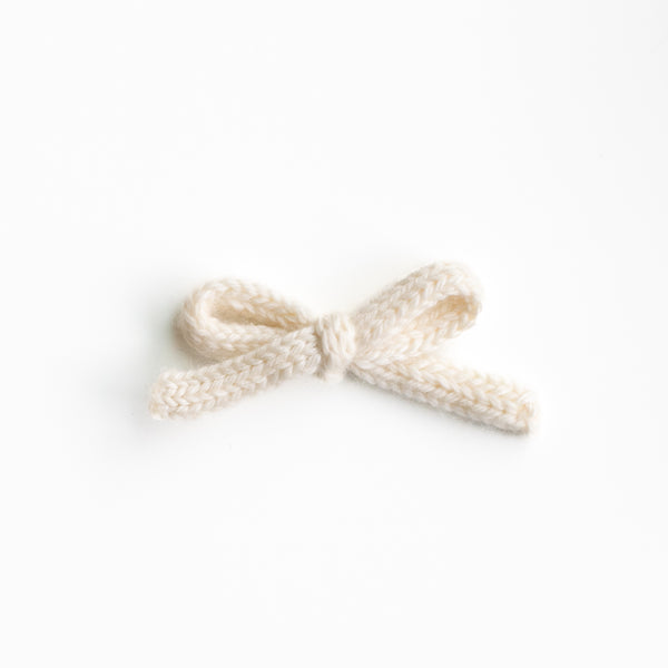Cream Puff | Sweater Bows