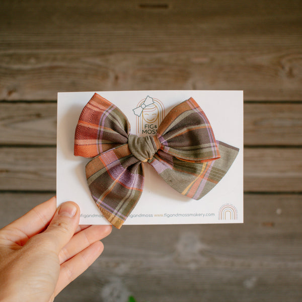Olive Plaid | Bows