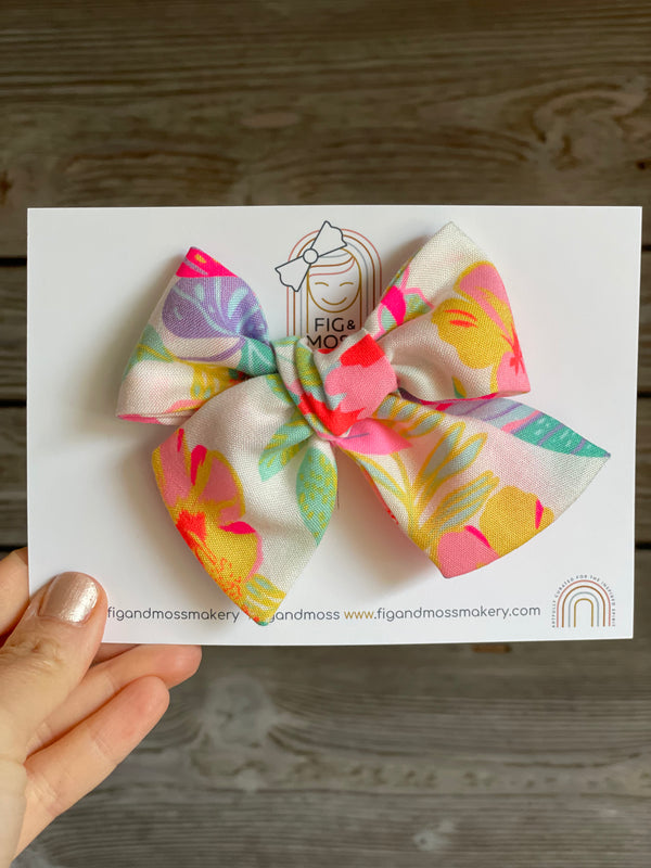 Tropical | Bows