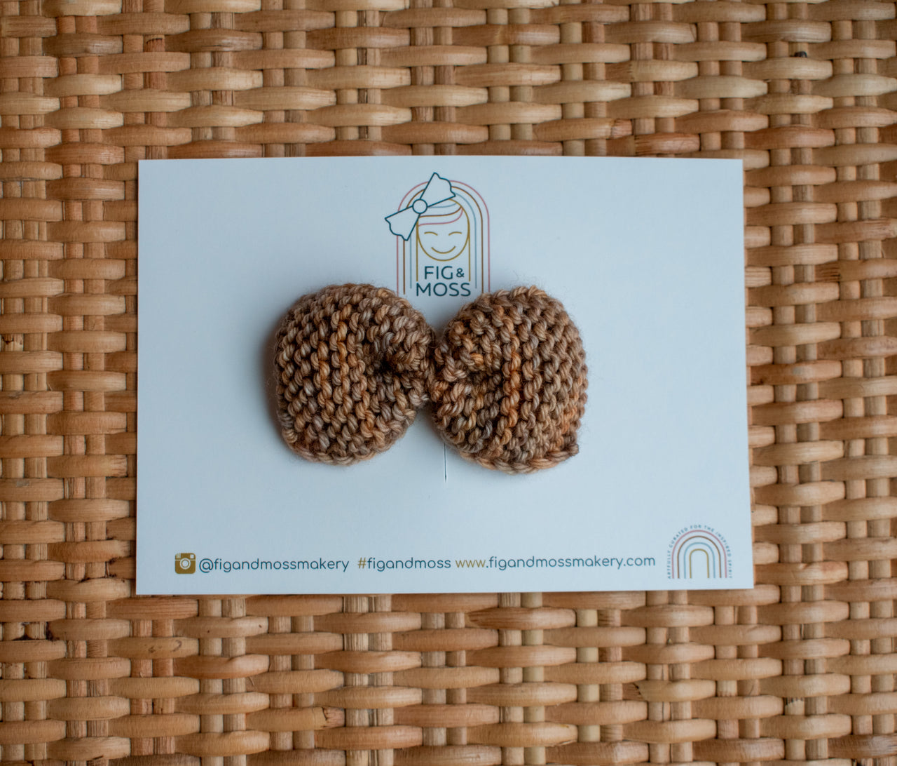 Cognac | sweater bows