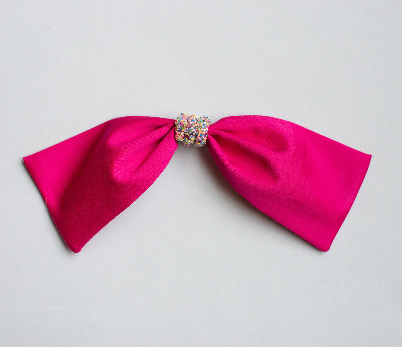Layla | classic style bows
