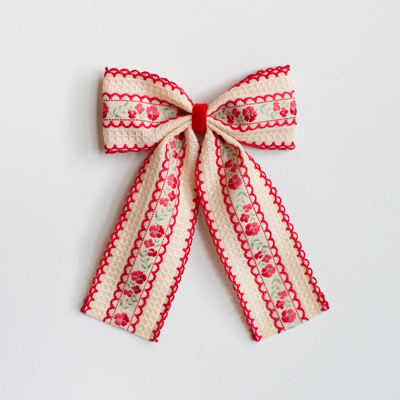 Scalloped Ribbon Bow