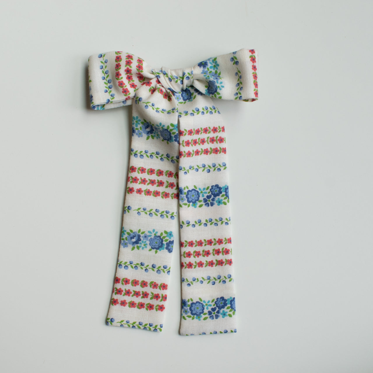Rows of Flowers | Vintage Bows