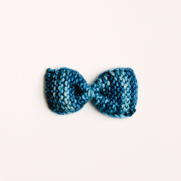 Knitted Newborn Bow - Ocean