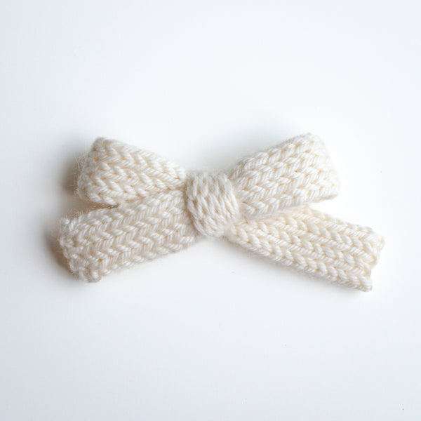 Winter Cream | Sweater Bows