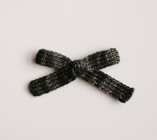 Licorice | Sweater Bows