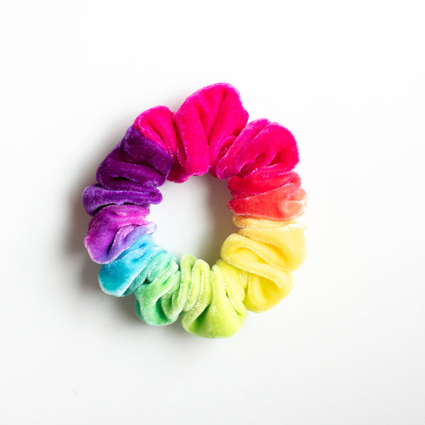 rainbow scrunchie 1